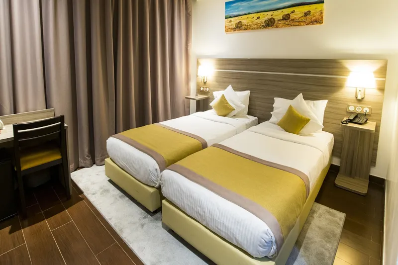 Hotel Best Night, Alger — Camera Twin