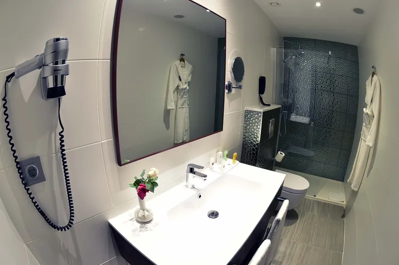 AZ Hôtel Vieux Kouba, Alger — Salle de bain