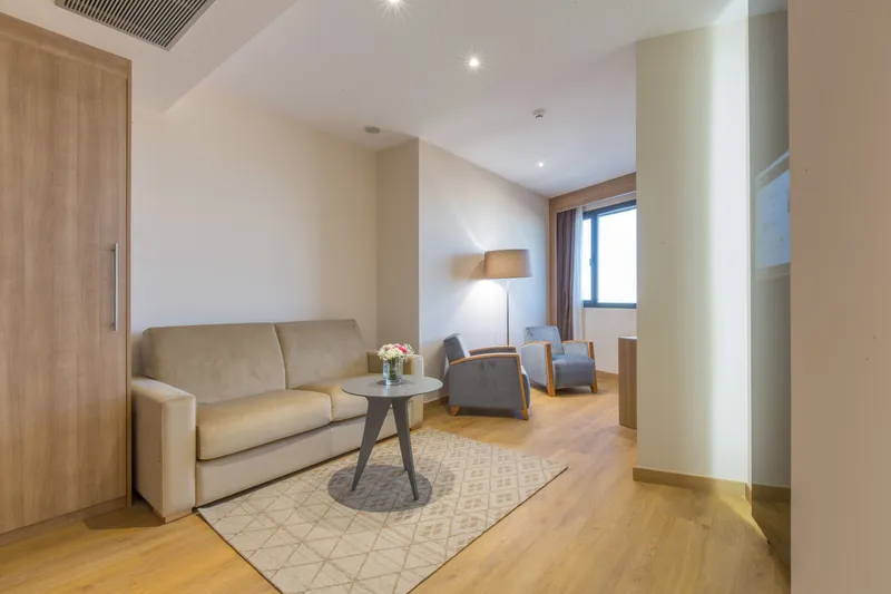 Lamaraz Arts Hotel, Alger — Suite Junior