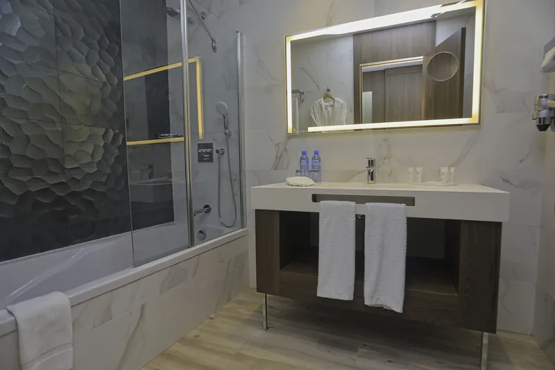 AZ Hôtels Grand Oran, Oran — Salle de bain