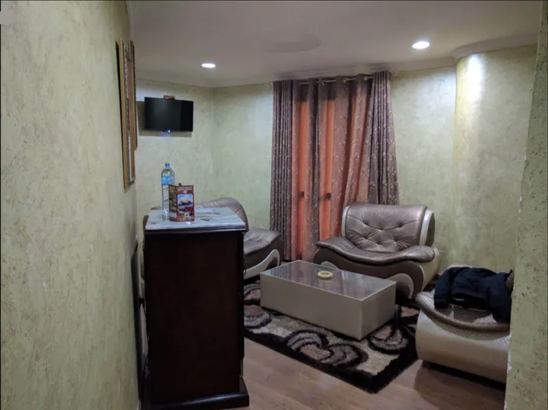 Hôtel Ville des Roses, Blida — Suite