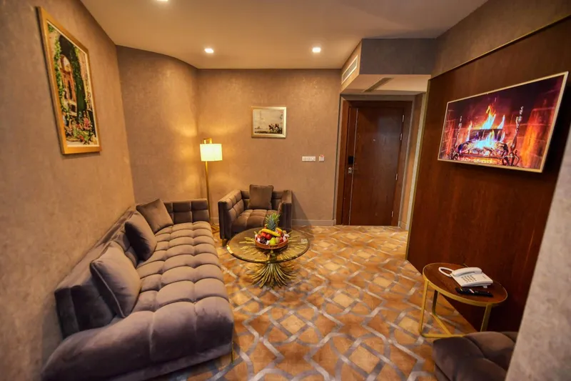 Le Palme Hôtel, Oran — Suite