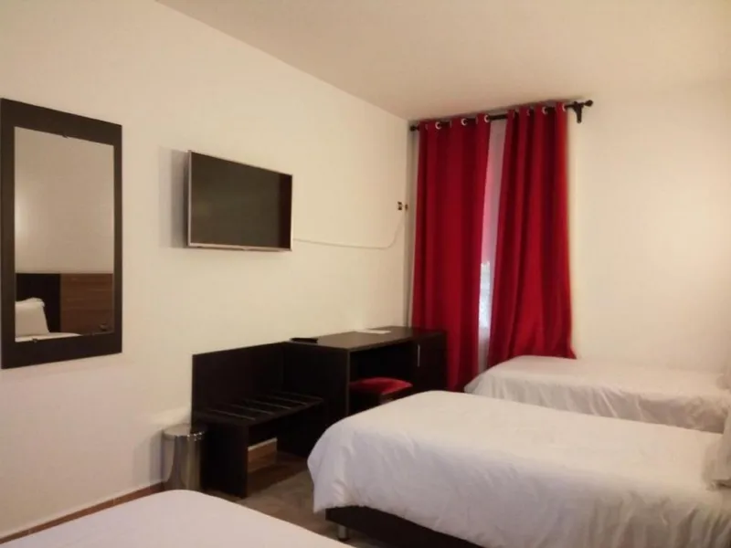 Hôtel d'Orient, Annaba — Chambre Twin