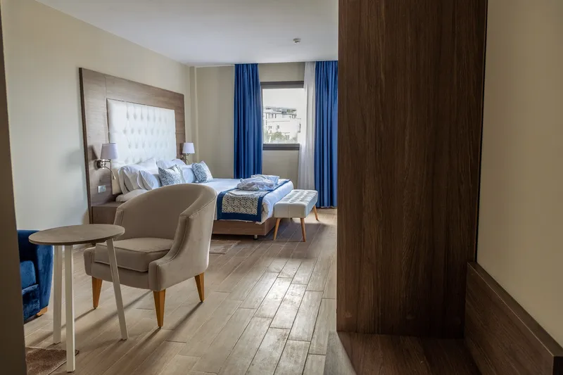 Les Deux B Salsabil Hotel, Algiers — Junior Suite