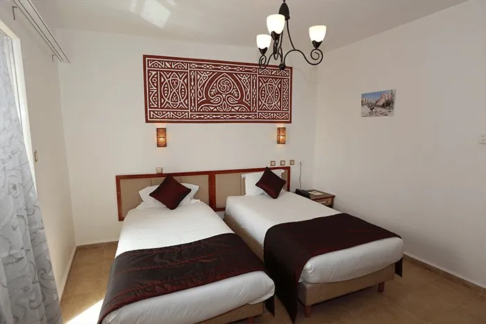 Gourara Hotel, Timimoun — Chambre Twin